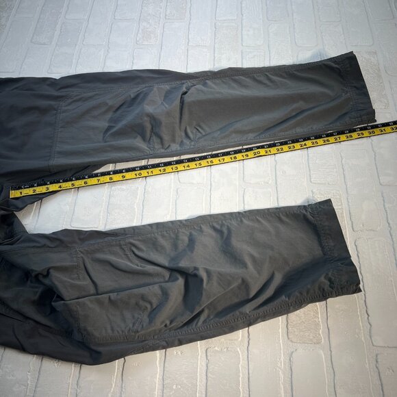 REI Co-op Pants Men 38x32 Gray Cargo Vented Technical Hiking Regular Fit Stretch - Picture 13 of 14